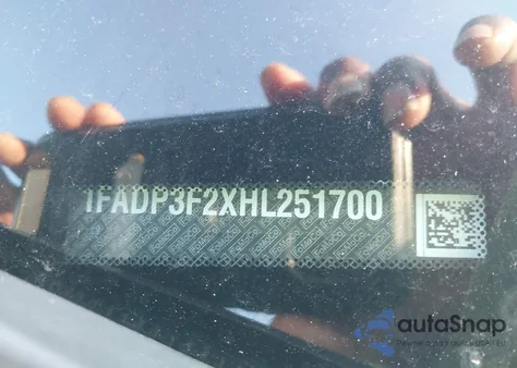 2017 Ford Focus Se из США, поврежденный, VIN 1FADP3F2XHL251700